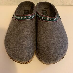 Haflinger GZ Classic Grizzly Clog size 39